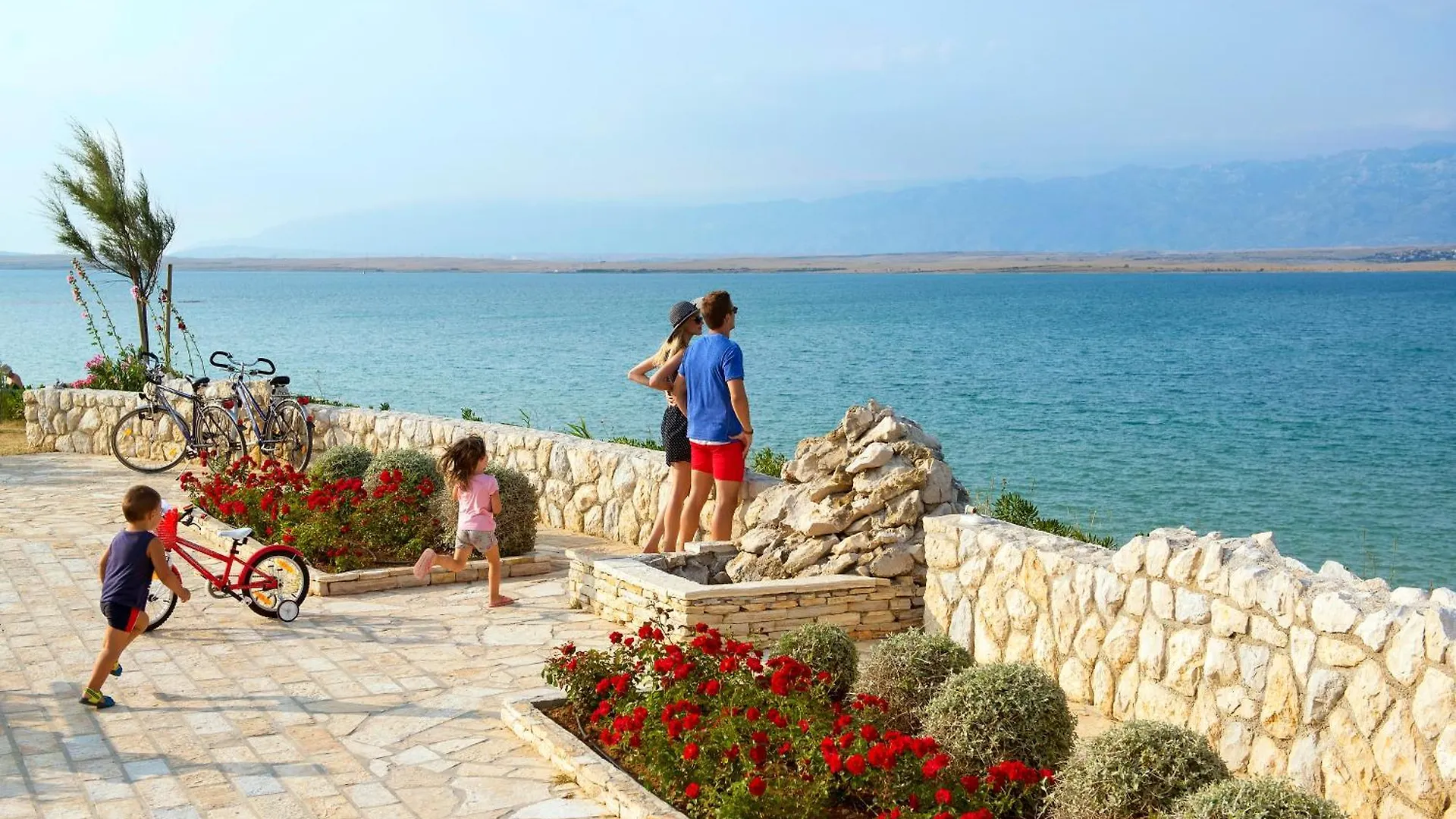 Apartments Casa Tea Close To The Queen Beach- By Ta Leut Agency Privlaka   Privlaka (Zadar)